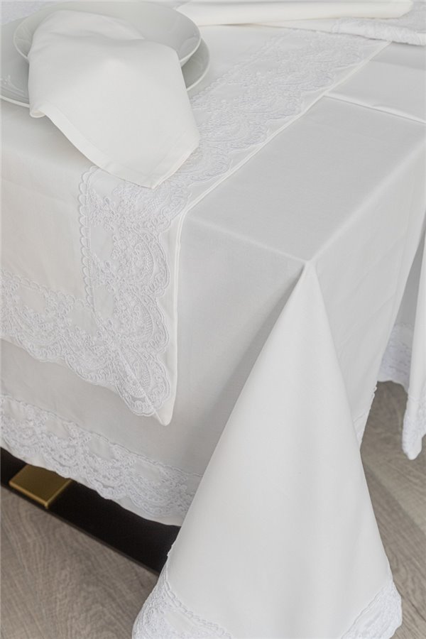 Set tovaglia Ilaria con runner