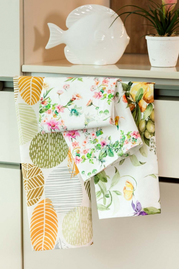 Set strofinacci in panama...