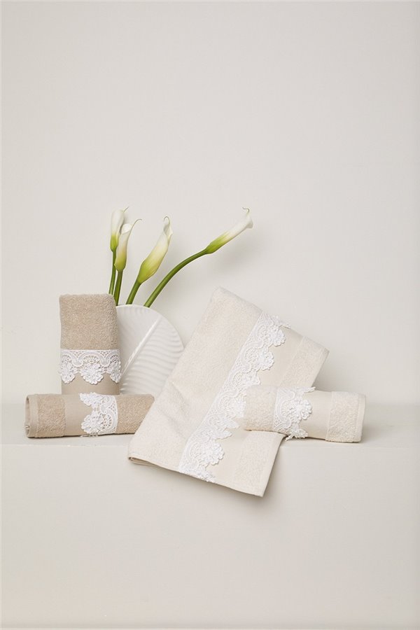 Completo spugna 2+2 Holly